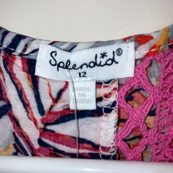 Splendid Floral Loose Tank Top and Shorts Set - Picture 4 of 7